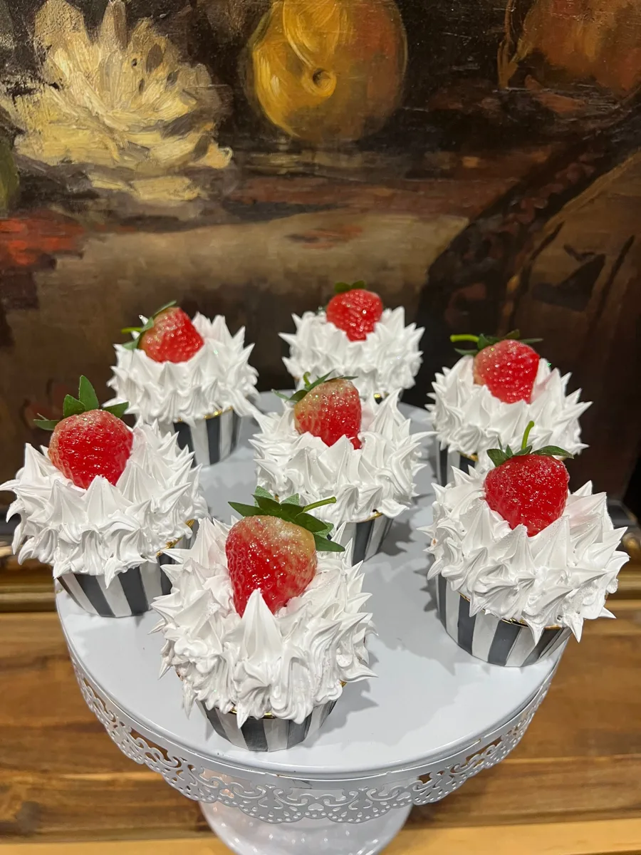 Artificial Fake Cake Cupcakes Set. Strawberry Theme. Black and White Prop Props, photograph 3