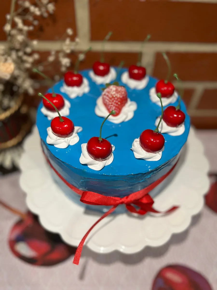 Artificial Fake Cake cherry strawberry Cake. Prop Props Kitchen Table Display, photograph 4