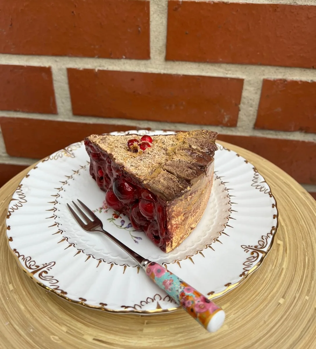 Artificial Fake Cherry Pie Slice. Prop Props Kitchen Table Display, photograph 4