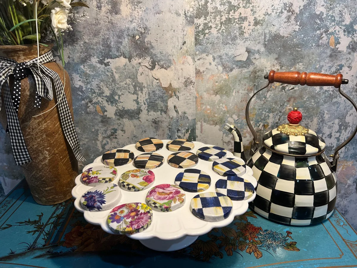 Artificial Fake Biscuits Checkered Inspired Style. Set of 15 cookies., photograph 5