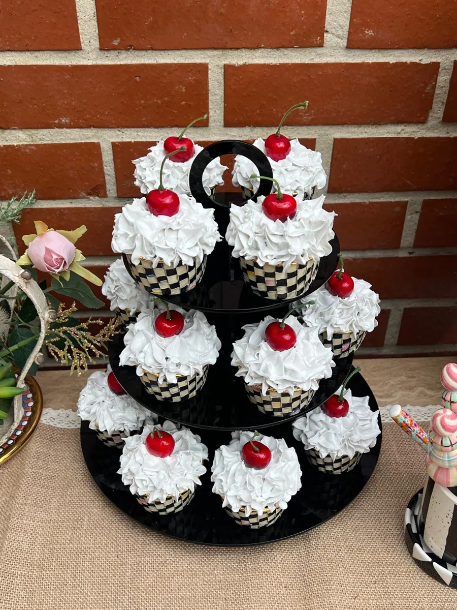 Artificial Fake Cupcakes. Set of 10 Black Check Inspired style. Black check, photograph 3