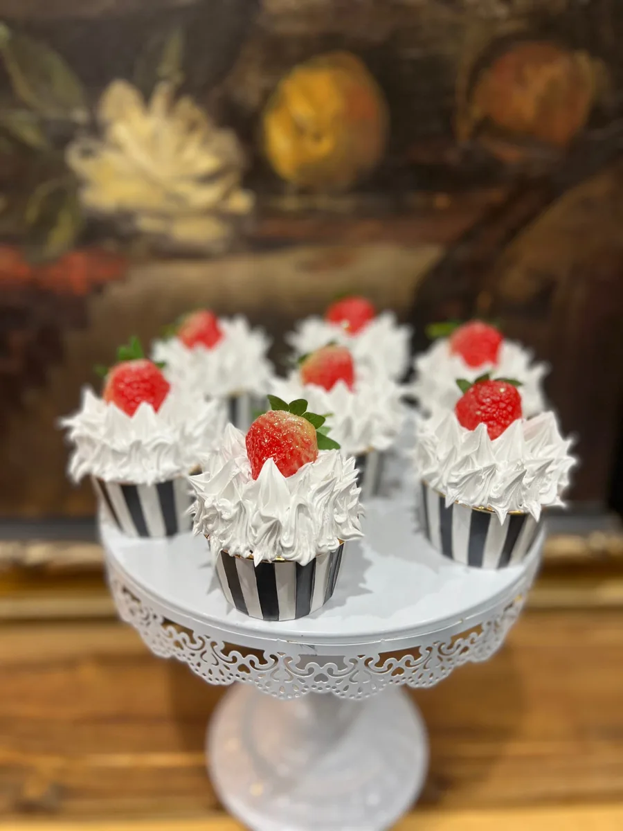 Artificial Fake Cake Cupcakes Set. Strawberry Theme. Black and White Prop Props, photograph 7