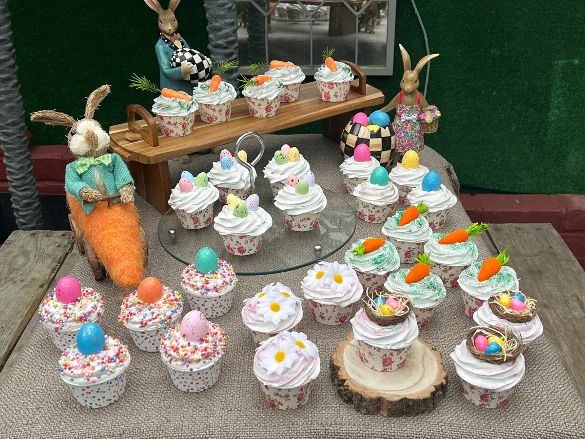 Artificial Fake Cake. Easter Cupcakes. Easter bunny Prop Props Kitchen Table Di, photograph 1
