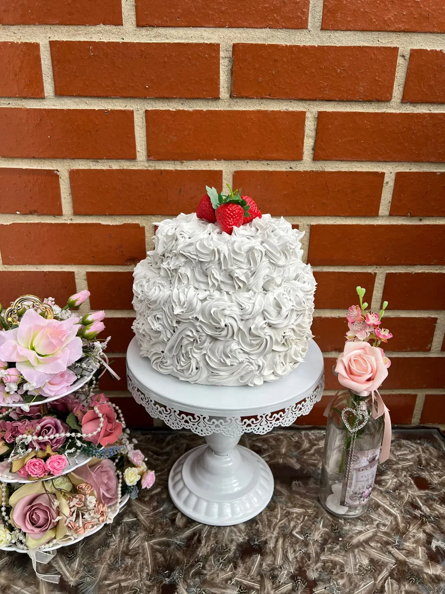 Artificial Fake Cake. White flower icing Sponge Cake 10” and 6” 2 layers. Prop, photograph 2