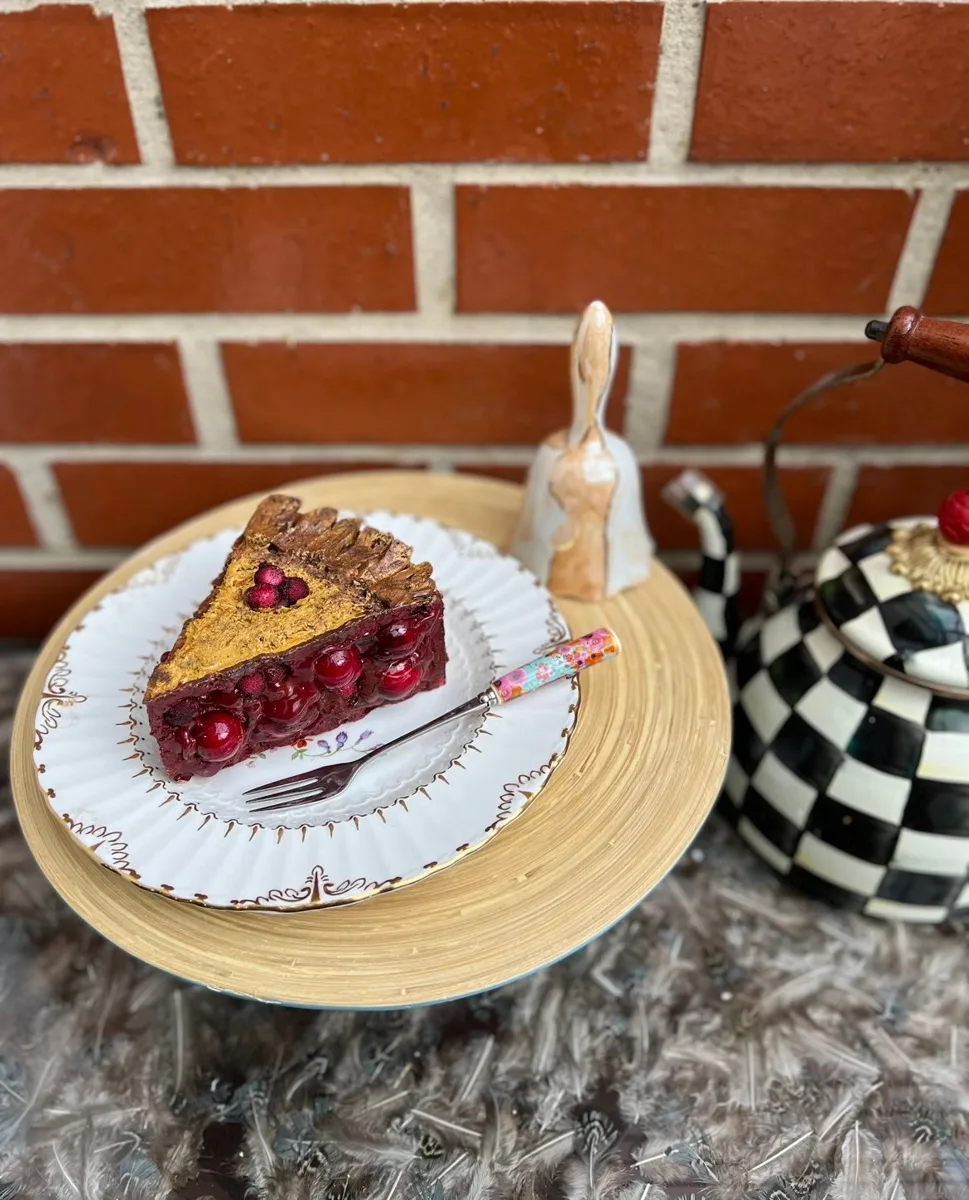 Artificial Fake Cherry Pie Slice. Prop Props Kitchen Table Display, photograph 5