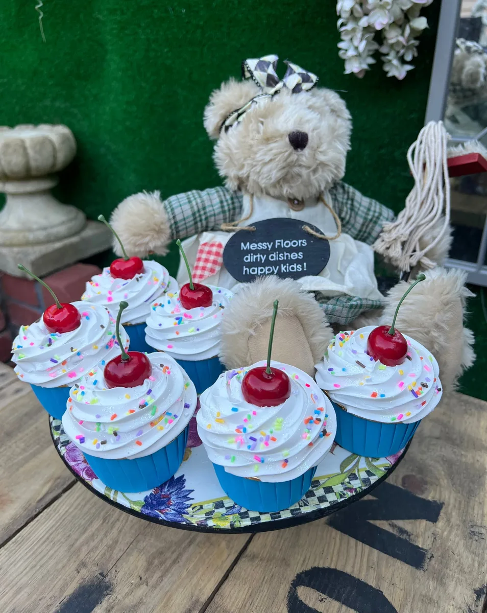 Artificial Fake Cupcakes Set. Cherry sprinkles Theme. Prop Props Kitchen Table, photograph 3